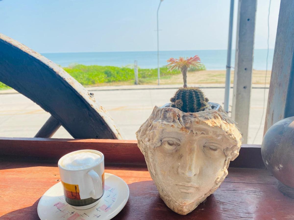 The Sunrise Beach Cafe And Guesthouse Ban Tha Khoi Dış mekan fotoğraf