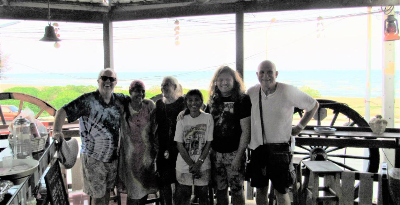 The Sunrise Beach Cafe And Guesthouse Ban Tha Khoi Dış mekan fotoğraf